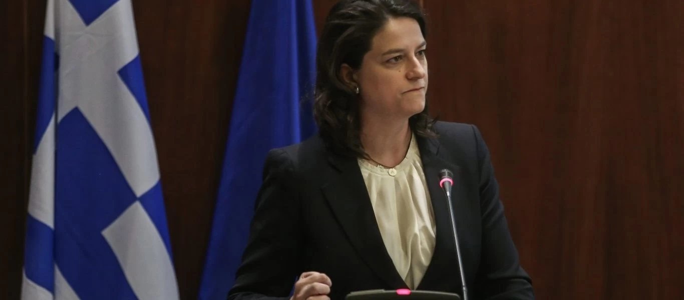 Ν.Κεραμέως: «Ακολουθούμε τις οδηγίες των ειδικών και κρίθηκε πως η μάσκα είναι προαιρετική στα σχολεία» (βίντεο)